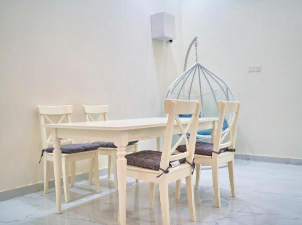 Resort شاليهات لاڤيرا