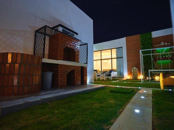 Resort شاليهات لاڤيرا