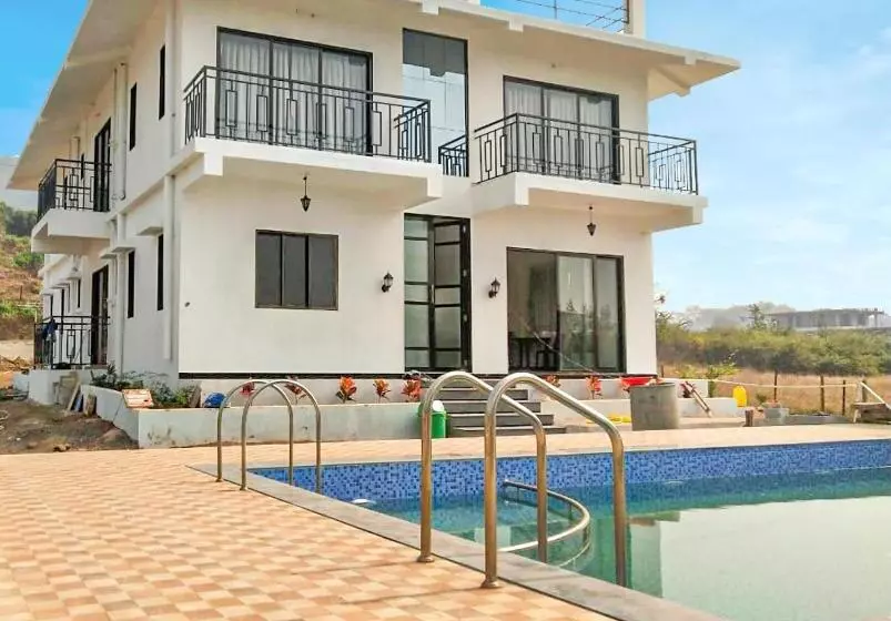 Lomakeskus Coastal Paradise