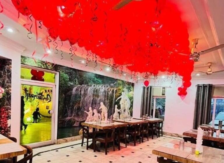 Shri Ram Hotel , Ayodhya