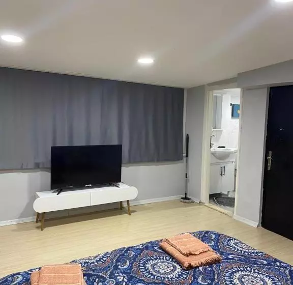 Yeldeği̇rmeni̇ Otel