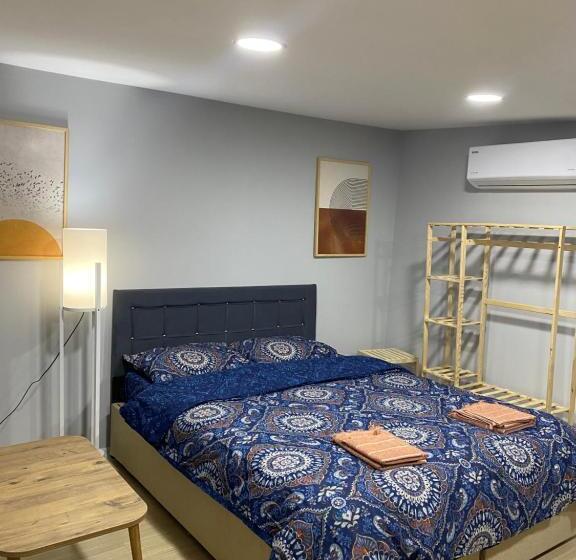 Yeldeği̇rmeni̇ Otel