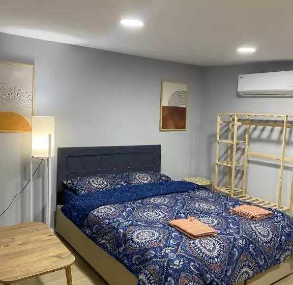 Yeldeği̇rmeni̇ Otel