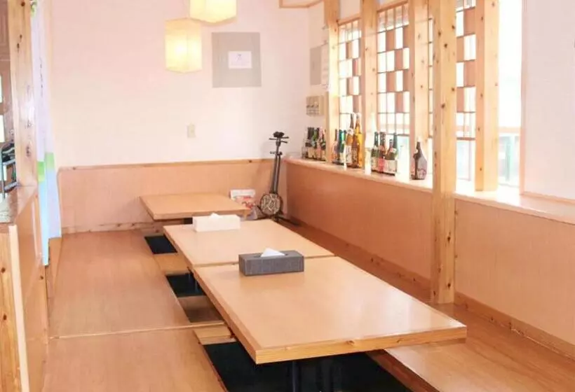 Retkeilymaja ｇｕｅｓｔ　ｈｏｕｓｅ　てぃんが〜ら