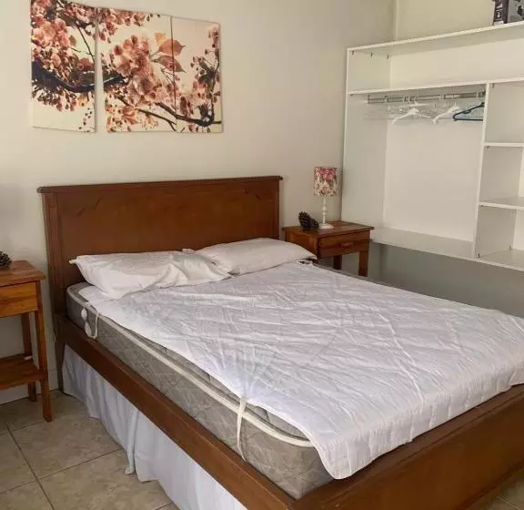 هاستل Pousada Quinta Dos Medeiros Canela E Ipê Amarelo Gramado