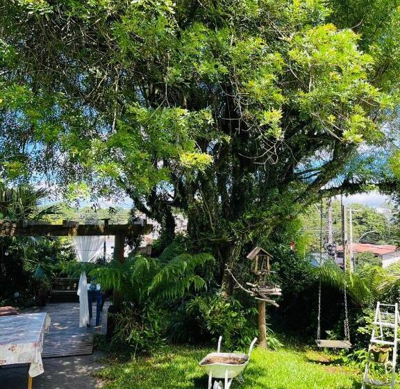 هاستل Pousada Quinta Dos Medeiros Canela E Ipê Amarelo Gramado