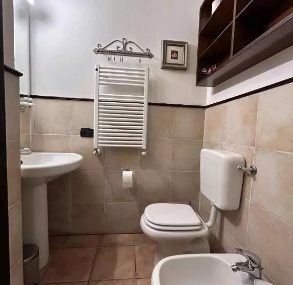 تختخواب و صبحانه Dall’antiquario