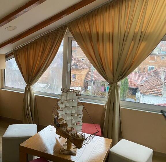 ホテル Bujtina Vasili