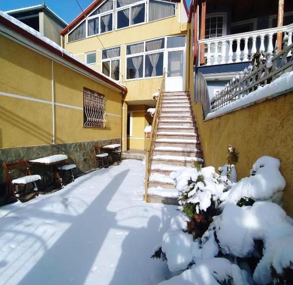 ホテル Bujtina Vasili