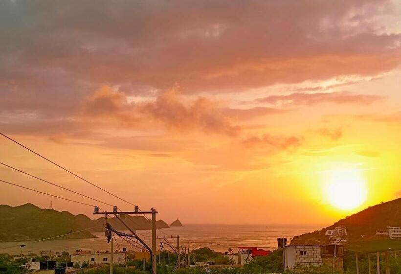 هتل Sunset Taganga