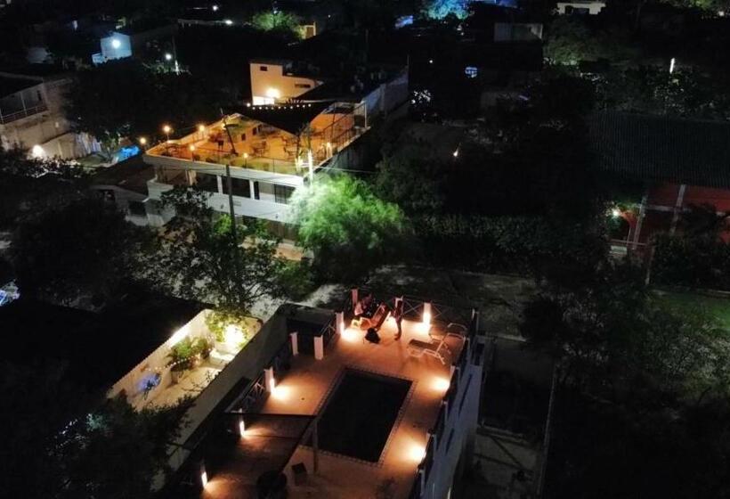 هتل Sunset Taganga