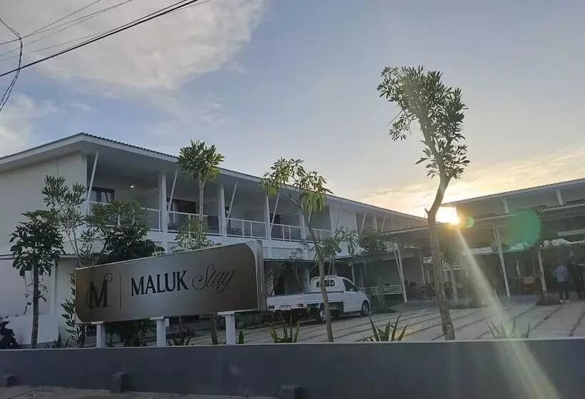 ホテル Maluk Stay
