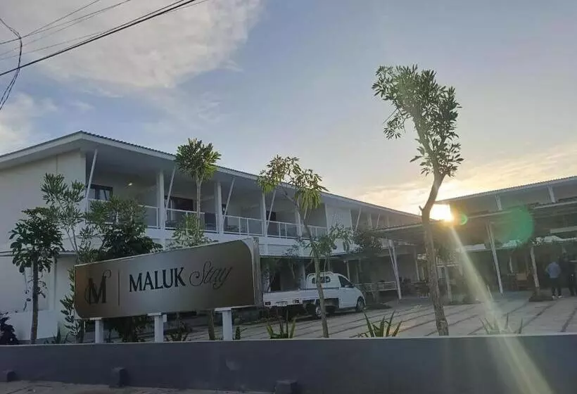 ホテル Maluk Stay