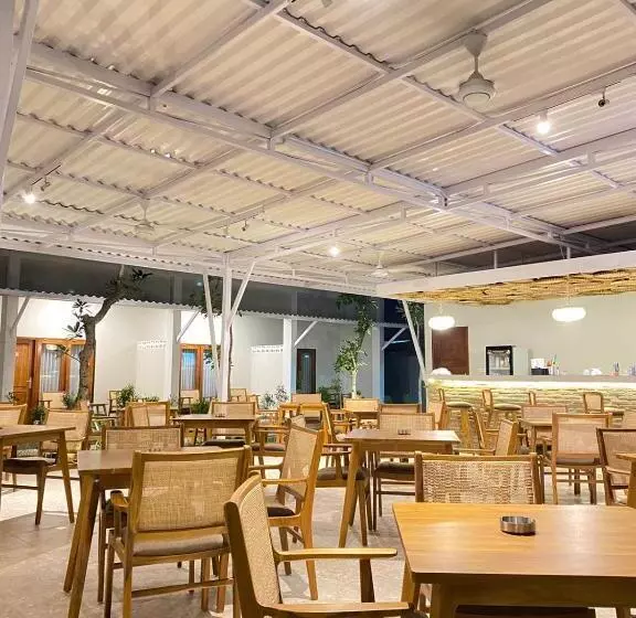 ホテル Maluk Stay