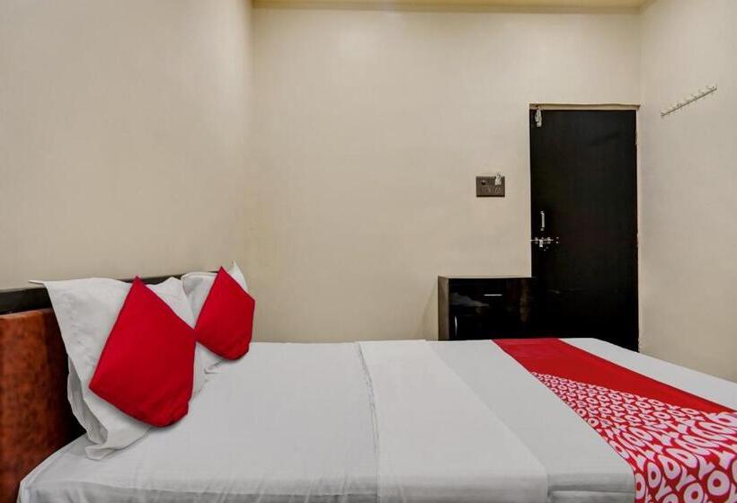 Отель Yashraj Resorts