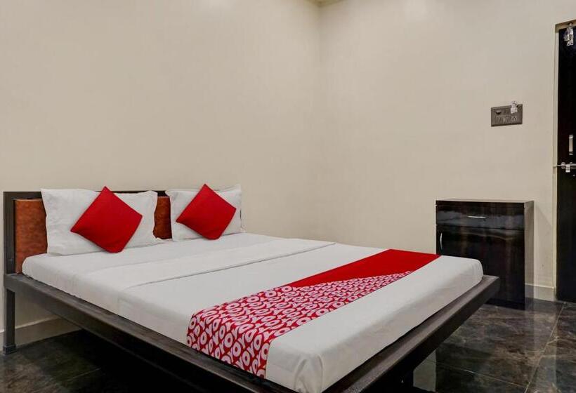 Отель Yashraj Resorts