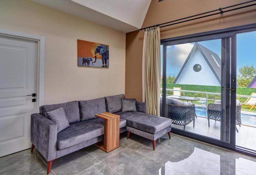 Отель Timeless Kartepe