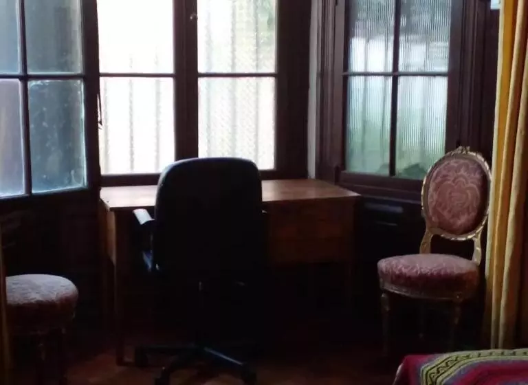 ペンション Hostal María Luisa Bombal
