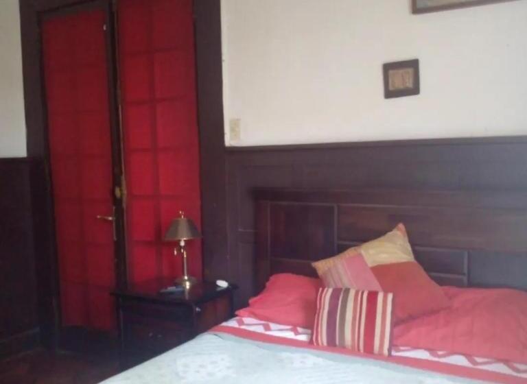 پانسیون Hostal María Luisa Bombal