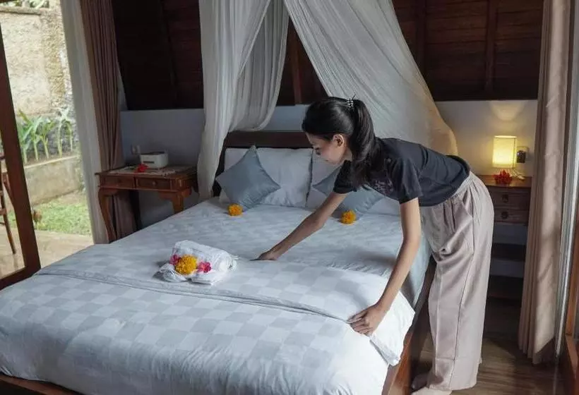 پانسیون Nyamane Ubud Green View Villas By Eps