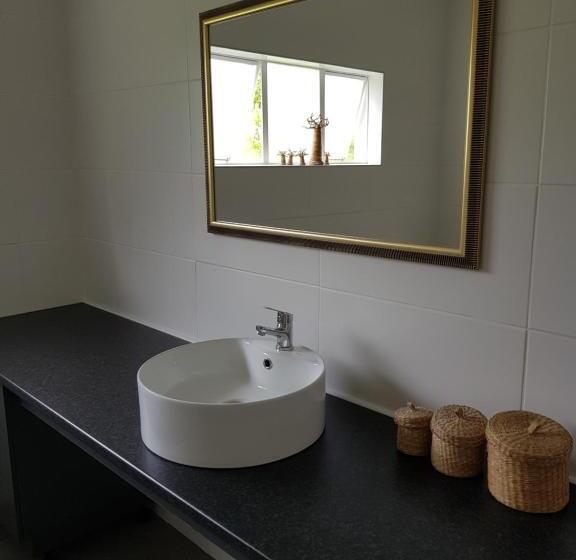 بنسيون Solitude On Somerset