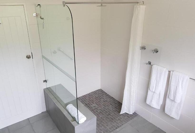 بنسيون Solitude On Somerset