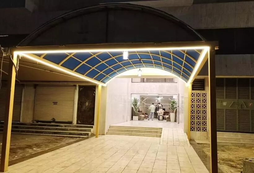 الساعه 60 الفندقيه