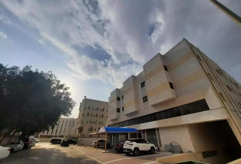 الساعه 60 الفندقيه