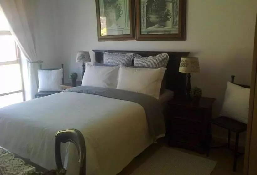 ベッドアンドブレックファースト Aquadel Accommodation