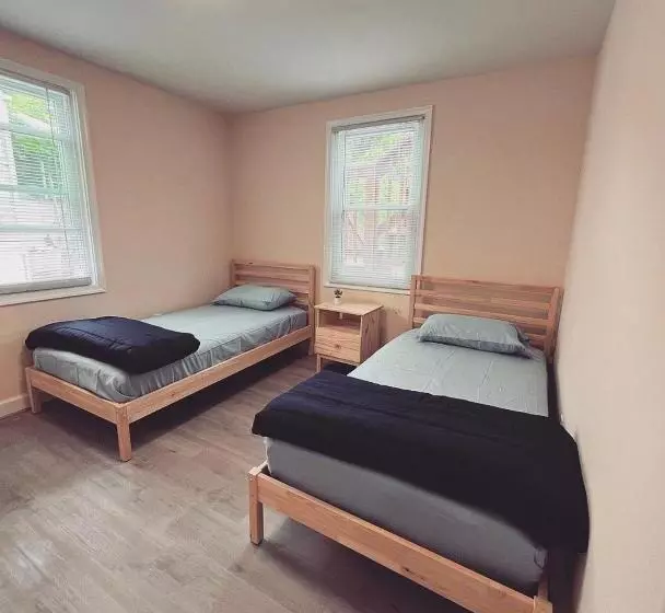 Aamiaismajoitus (B&B) Guest House Baltimore County Parkville