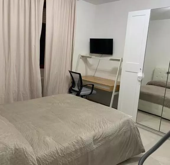 Aamiaismajoitus (B&B) Guesthouse In Town