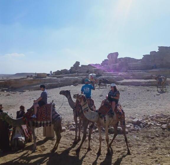 تختخواب و صبحانه Pyramids My House