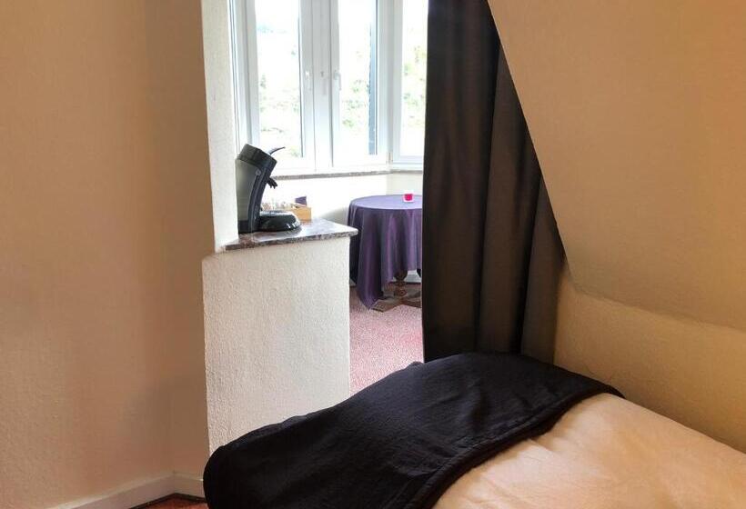 צימר Villa Cornely