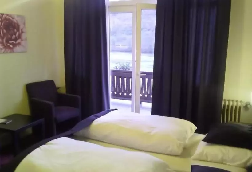 Aamiaismajoitus (B&B) Villa Cornely