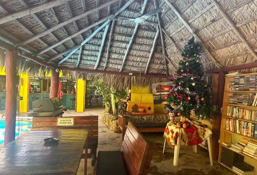 Coco Hotel And Hostel