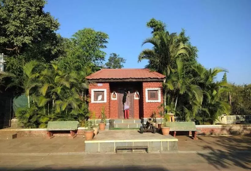 ホテル Prabhusrukusti Krushi Paryatn Kendra , Satara