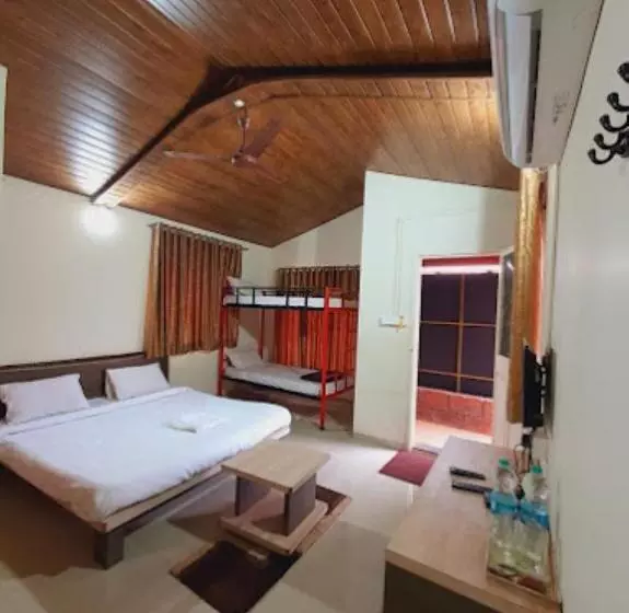 ホテル Prabhusrukusti Krushi Paryatn Kendra , Satara