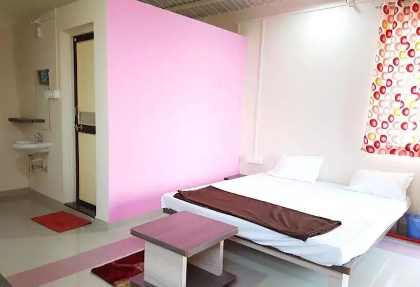 ホテル Prabhusrukusti Krushi Paryatn Kendra , Satara