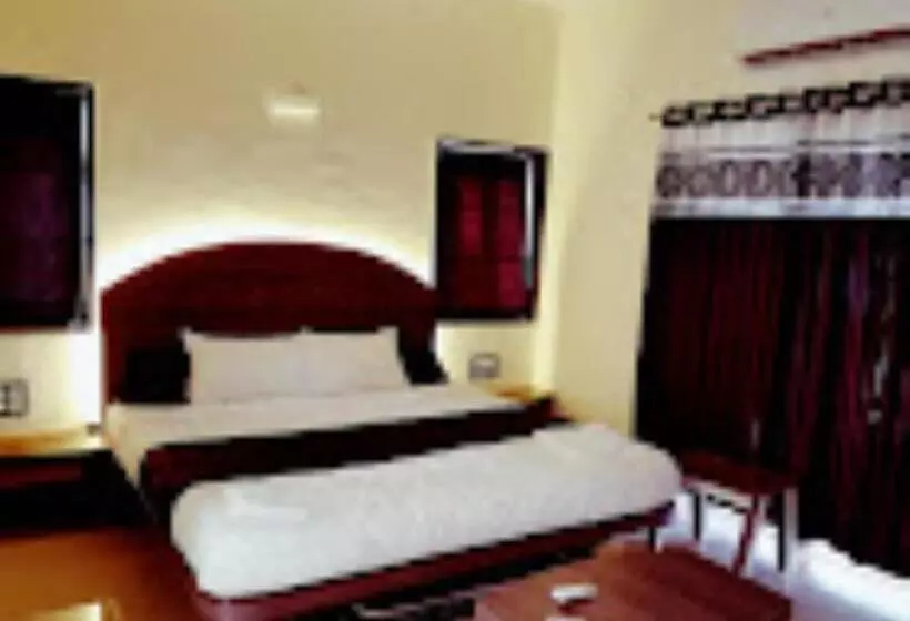 ホテル Prabhusrukusti Krushi Paryatn Kendra , Satara