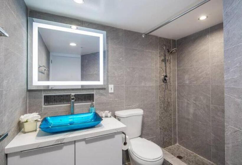 Ilikai S Best Beach Front Executive Suite