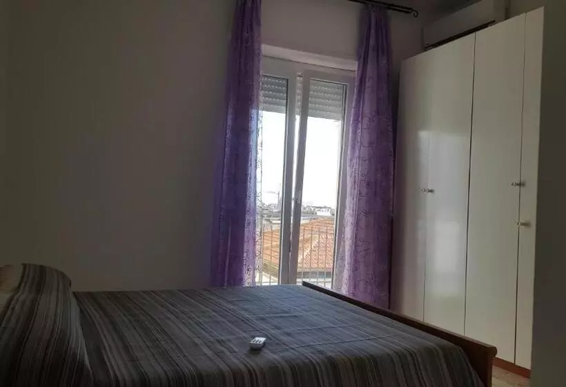 پانسیون Affittacamera Cava