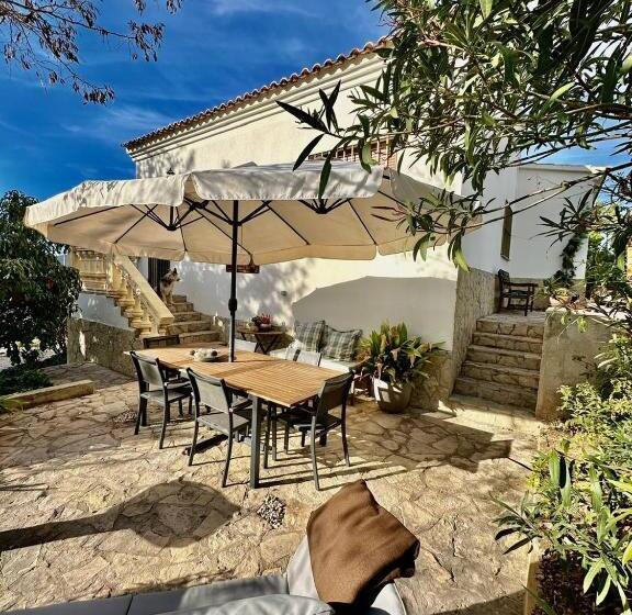 Пансион Casa Rural Girasoles Calig Ref 046