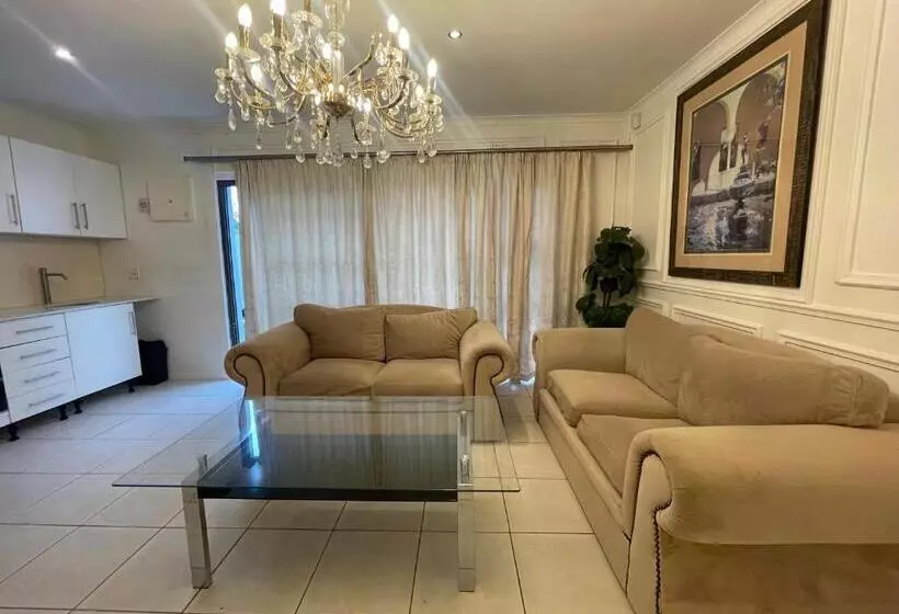 Majatalo Domin Luxury Suites