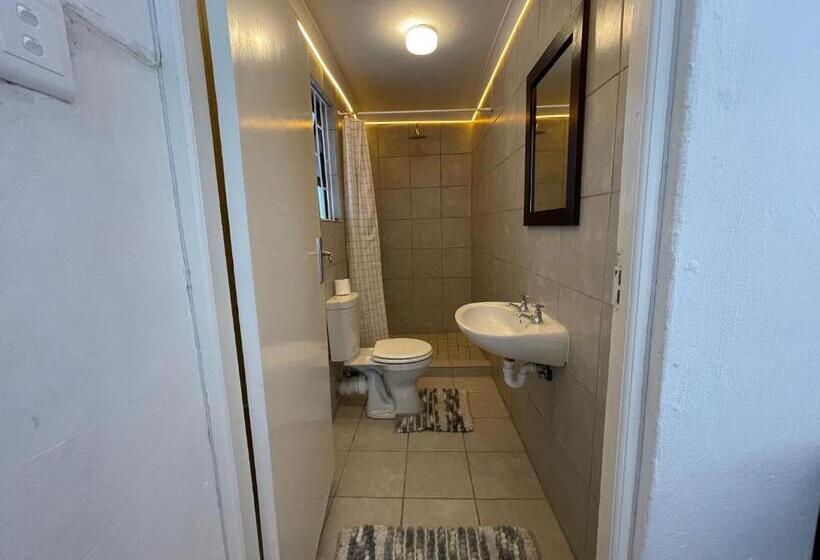 ペンション Domin Luxury Suites