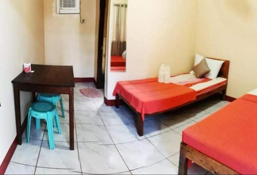 Pensión Jbr Tourist Inn   Port Barton