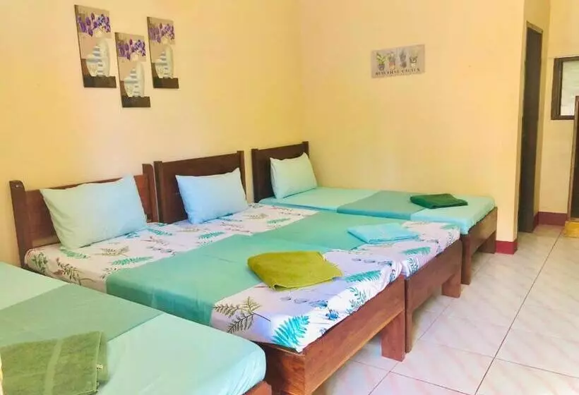 ペンション Jbr Tourist Inn   Port Barton