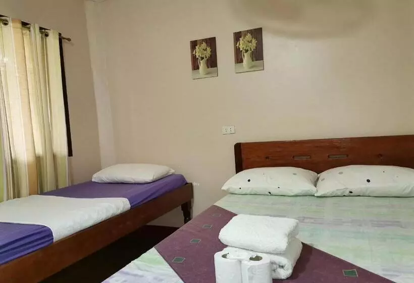 ペンション Jbr Tourist Inn   Port Barton