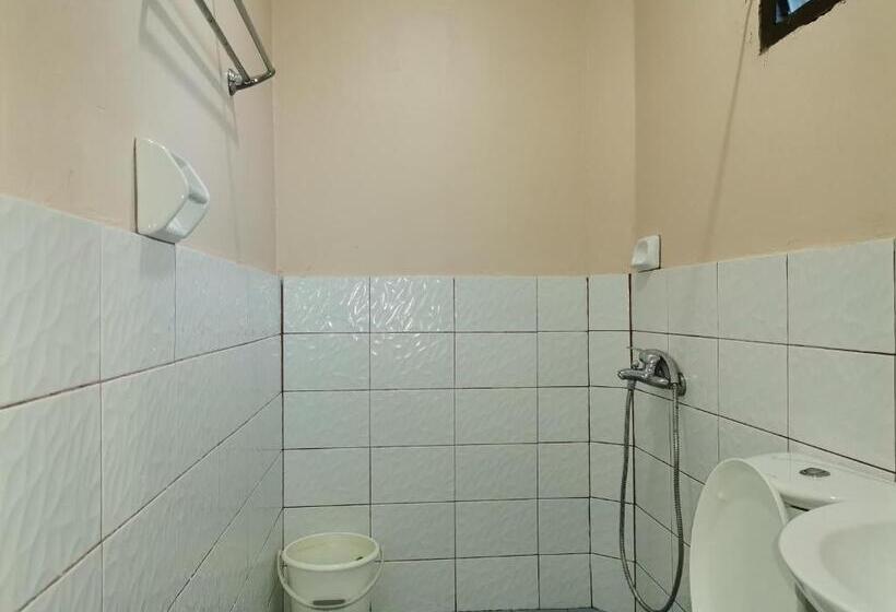 Pensión Jbr Tourist Inn   Port Barton