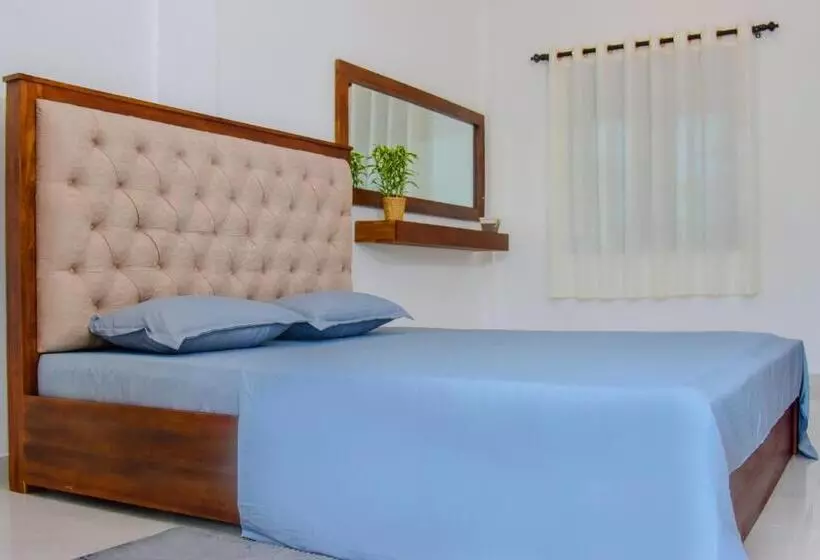 Majatalo Muthu Villa 94 Midigama