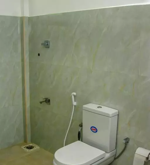 Majatalo Muthu Villa 94 Midigama